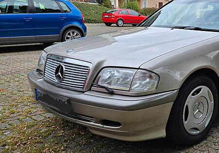 Mercedes-Benz C 200 CLASSIC Classic