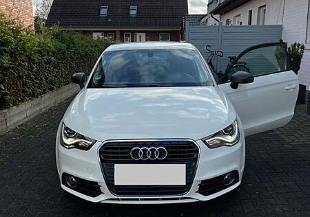 Audi A1 1.4 TFSI S tronic Attraction Attraction