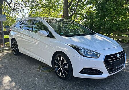 Hyundai i40 1.7 CRDi 104kW blue Premium DCT Premium