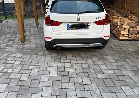 BMW X1 sDrive18d -