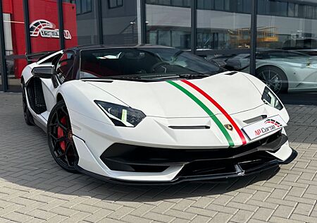 Lamborghini Aventador SVJ Roadster FullCarbon Tricolore Lift