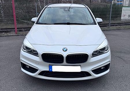 BMW 218d | LED | PDC | Sitzheizung | TÜV bis 03/2027