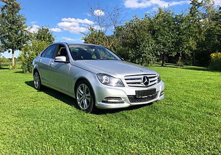 Mercedes-Benz C 180 AVANTGARDE AVANTGARDE