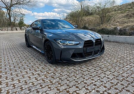 BMW M4 Competition M xDr. Carbon - NP. 127.319,00 €