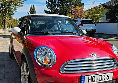 Mini Cooper 1,6 Klima, TÜV 08/27