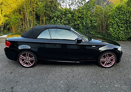 BMW 120i Cabrio Facelift M-Paket Navi Xenon