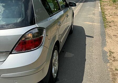 Opel Astra 1.4