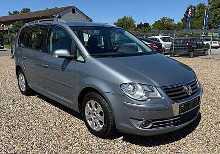 VW Touran Volkswagen mit Klimaautomatik,Sitzheizung,Tüv 09/26