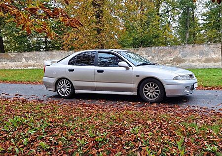 Mitsubishi Carisma 1.8MPI 8Fach Alufelgen Tüv Spoiler Remus