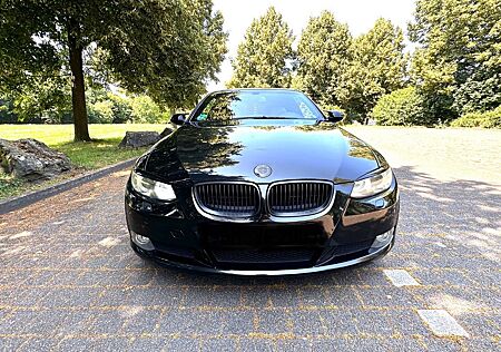 BMW 320i E93