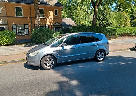 Ford S-Max 2,0 Titanium Titanium