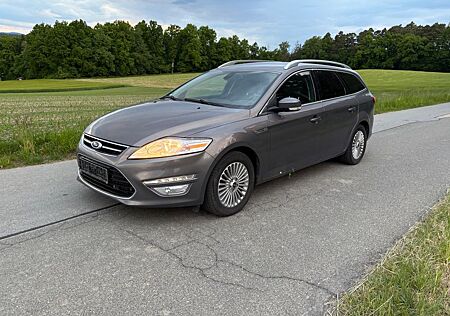 Ford Mondeo 2,2TDCi 147kW DPF Titanium Turnier Ti...