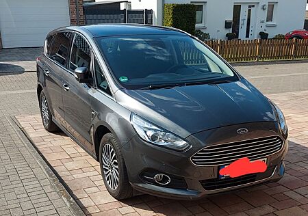 Ford S-Max 1,5 EcoBoost Titanium Titanium