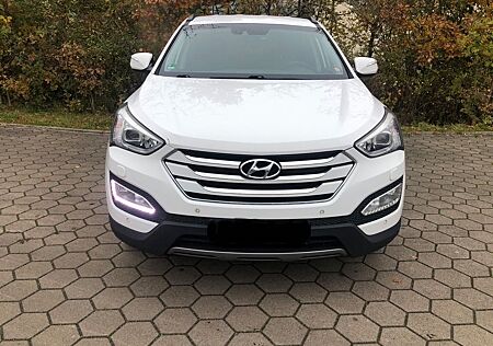 Hyundai Santa Fe 2.2 CRDi Premium 4WD Automatik Premium