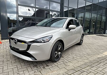 Mazda 2 1.5L SKYACTIV-G 90ps CENTER-LINE