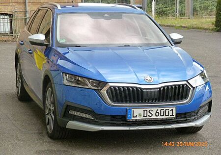 Skoda Octavia 2.0 TDI 110kW DSG 4x4 SCOUT COMBI SCOUT