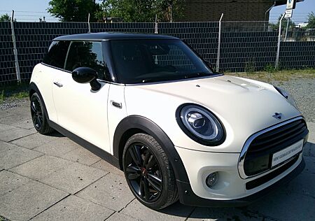 Mini Cooper Navi LM 17'' Har/Kar Driv.Assist LED-Sch.
