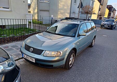 VW Passat Volkswagen 2.3 V5 tiptronic Comfortline Comfortline