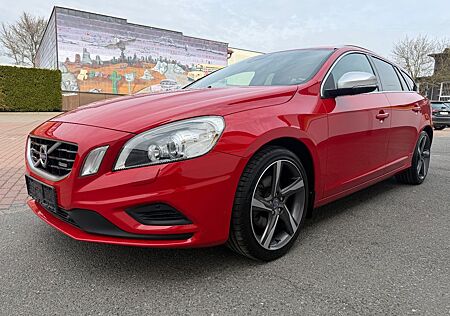 Volvo V60 Kombi R-Design Sport 1 Hand Orig-Km Tüv-Neu