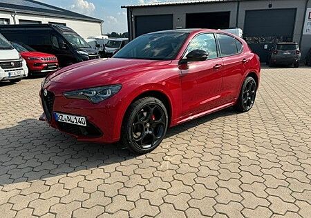 Alfa Romeo Stelvio TRIBUTO ITALIANO 2.0 Turbo 16V 280PS