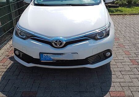 Toyota Auris Touring Sports Touring Sports 1,6-l-D-...