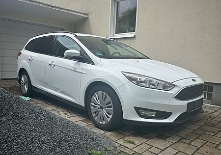 Ford Focus 1,5 EcoBoost 110kW Business Turnier Bu...