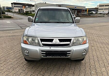Mitsubishi Pajero 3.2 DI-D Liberty