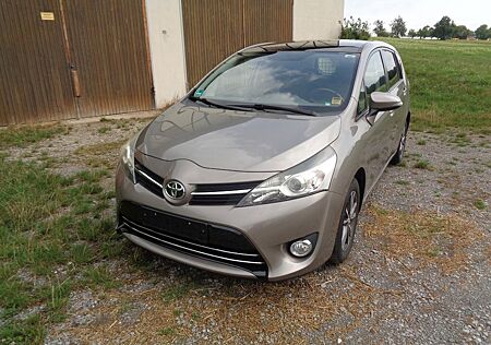 Toyota Verso 1.8l Valvematic Skyview Edition 5-Sitz...