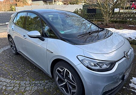 VW ID.3 Volkswagen Pro 58 kWh 107 kW Pro Pro