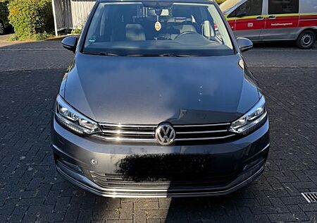 VW Touran Volkswagen 2.0 TDI SCR Highline BMT Highline