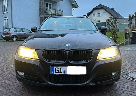 BMW 318d Touring LCI