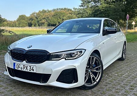 BMW 340 M340i xDrive Auto -
