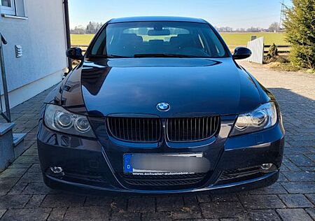 BMW 320i / Preis VB