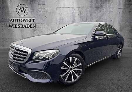 Mercedes-Benz E 300 e | Comand | Multibeam |