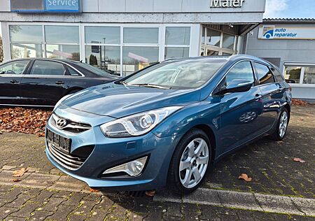 Hyundai i40 cw 1.7 CRDi Navi Xenon Kamera HiFi 2Hd