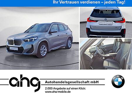 BMW iX1 xDrive30 M Sportpaket AHK Adaptives Fahrwerk