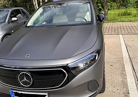 Mercedes-Benz EQA 350 4MATIC -