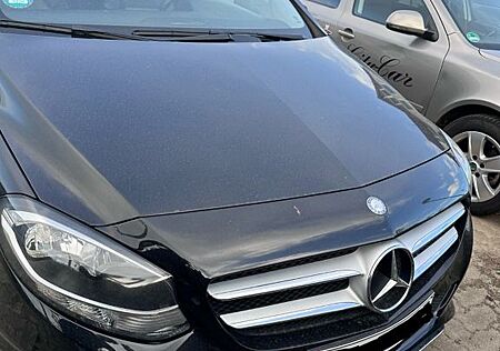 Mercedes-Benz B 180 d -