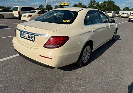 Mercedes-Benz E 200 d Autom. -
