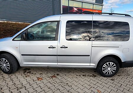 VW Caddy Volkswagen Maxi 1.6 TDI+AHK+Klima+Zahnriemen&Wapu NEU