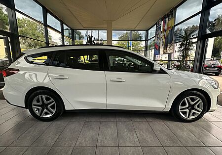 Ford Focus Turnier *LED*bis zu 48 Monate MPR-Garantie
