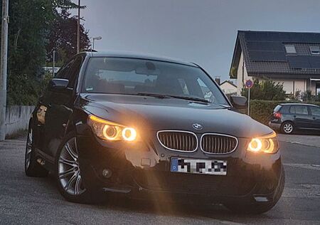 BMW 530d LCI M Paket ab Werk 340 ps Carbonschwarz