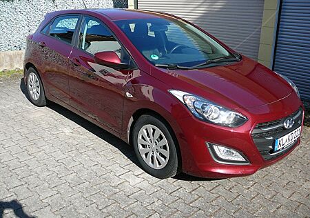 Hyundai i30 blue 1.4 Classic Classic