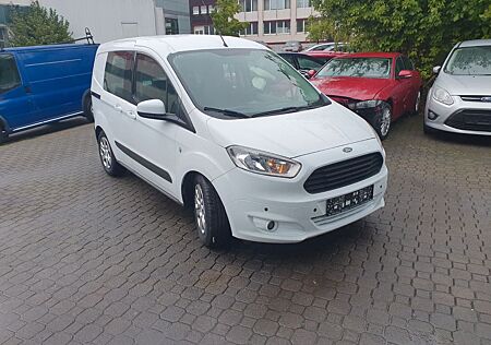 Ford Transit Courier Trend