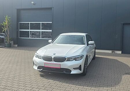 BMW 318d Sport Line