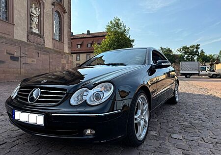 Mercedes-Benz CLK 500 CLK Coupe V8 Avantgarde Scheckheftgepfl.