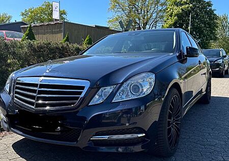 Mercedes-Benz E 300 CDI BlueEFFICIENCY AVANTGARDE AVANTGARDE