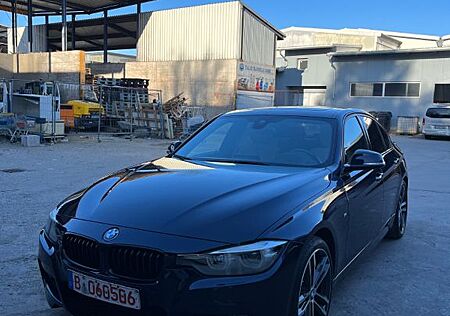 BMW 320d xDrive M Sport Shadow Automatic M Sport...