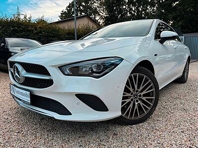 Mercedes-Benz CLA 250 Hybrid Limousine Kamera*Tempo*Navi