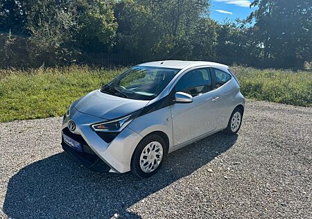 Toyota Aygo (X) Aygo -play (NAVI/Kmera)